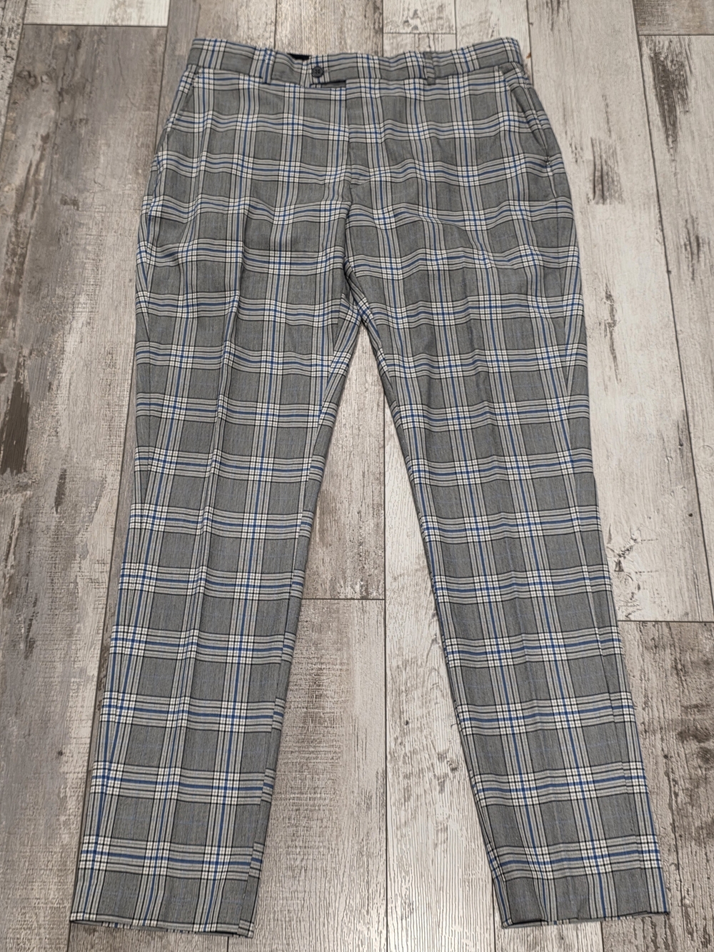 34x32 Men's Boohoo Man Skinny Casual Dress Pants Gray & Blue Plaid Single Pleat